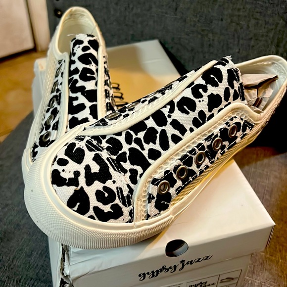 Gypsy Jazz Shoes - Brand new Gypsy Jazz sneakers